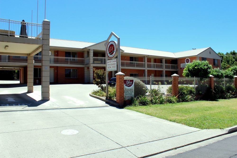 Charlotte Apartments Bathurst Exterior photo